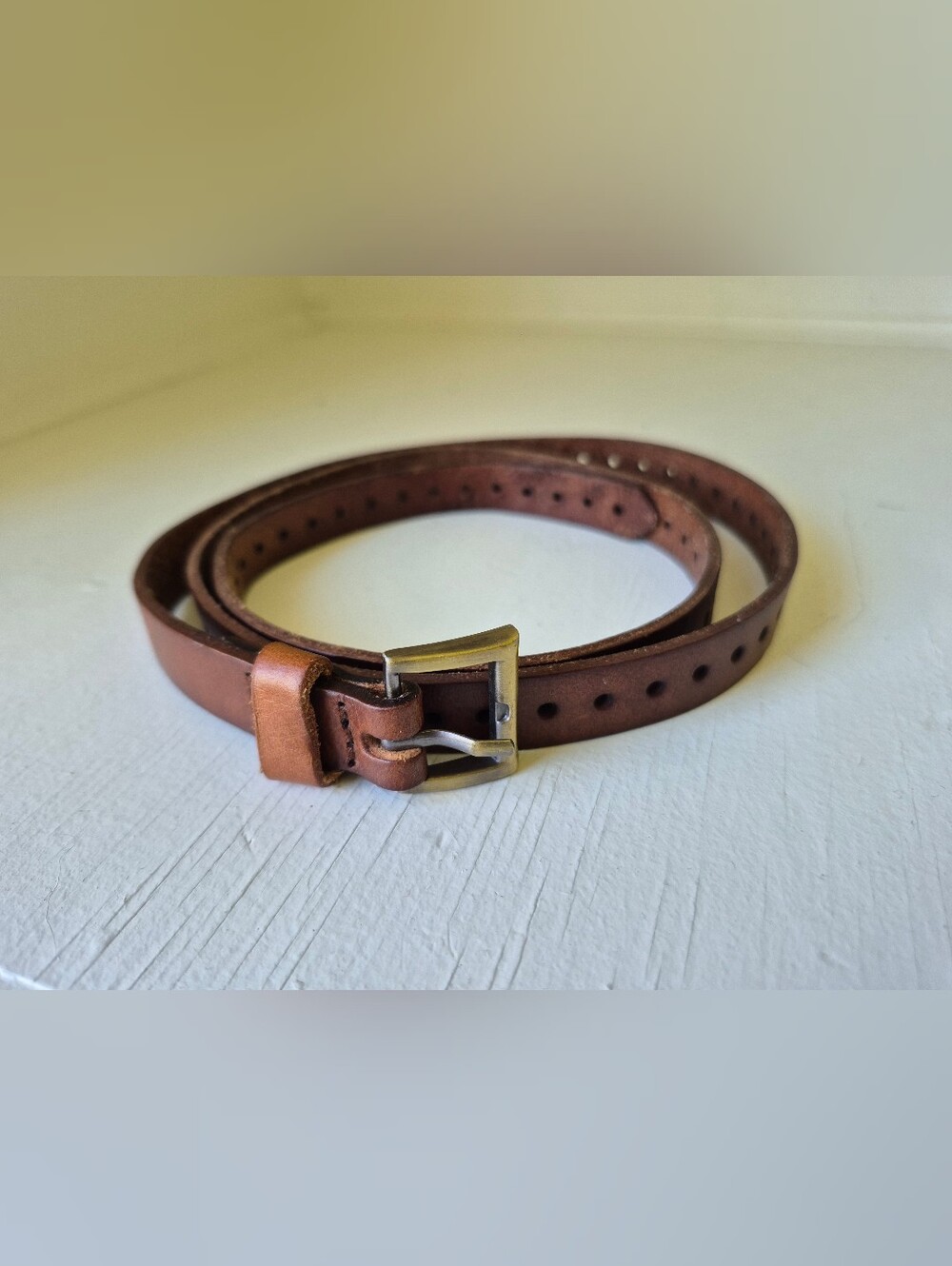 Women's Leather Skinny Belt Brown